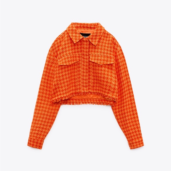 Zara Textured Coordinate Set (Jacket L and Shorts S) - Picture 9 of 10